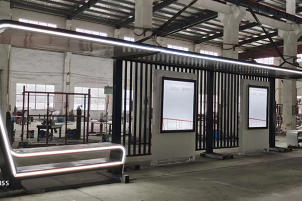 重慶65寸電子公交站臺